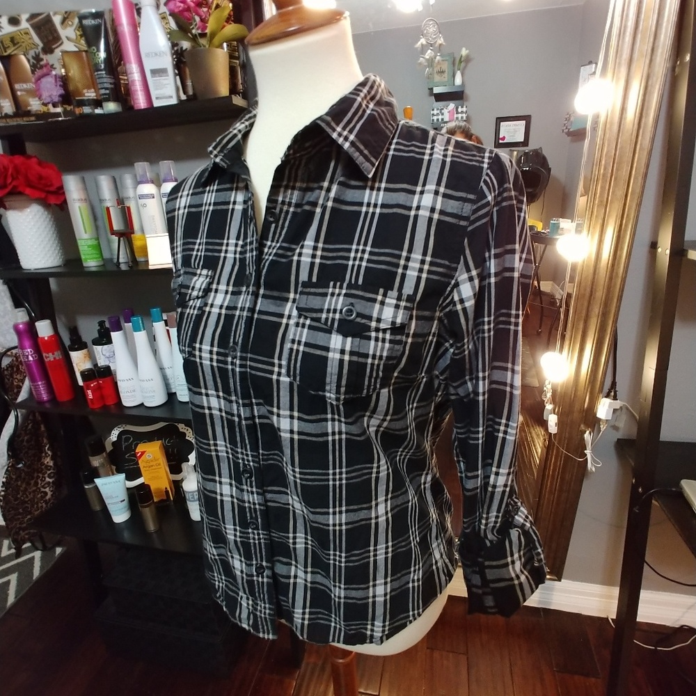Trendy Button down